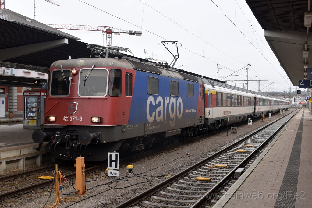 5838-0005-010220.jpg - SBBC Re 421.371-6 (Re 91 85 4 421 371-6 CH-SBBC) / Singen (Htw) 1.2.2020