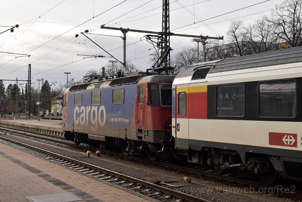 5838-0016-010220.jpg - SBBC Re 421.371-6 (Re 91 85 4 421 371-6 CH-SBBC) / Singen (Htw) 1.2.2020