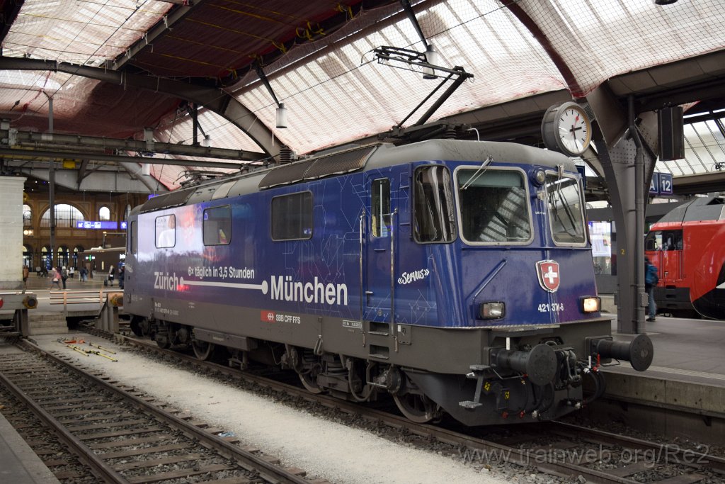 7202-0007-031120.jpg - SBBC Re 421.371-6 ''Zürich-München 2021'' (Re 91 85 4 421 371-6 CH-SBBC) / Zürich HB 3.11.2020