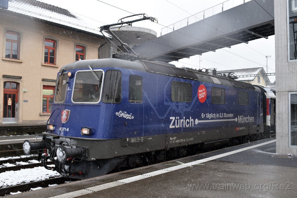 7214-0020-091220.jpg - SBBC Re 421.371-6 ''Zürich-München 2021'' (Re 91 85 4 421 371-6 CH-SBBC) / St.Margrethen 9.12.2020