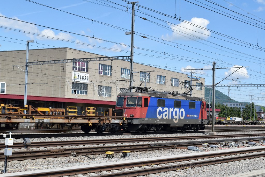 5540-0038-310519.jpg - SBBC Re 421.372-4 (Re 91 85 4 421 372-4 CH-SBBC) / Aarau (Torfeld) 31.5.2019