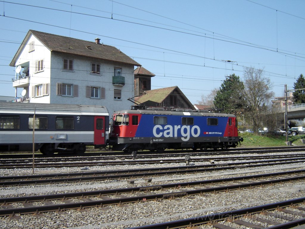 1026-0008-030405.jpg - SBBC Re 421.375-7 / Effretikon 3.4.2005