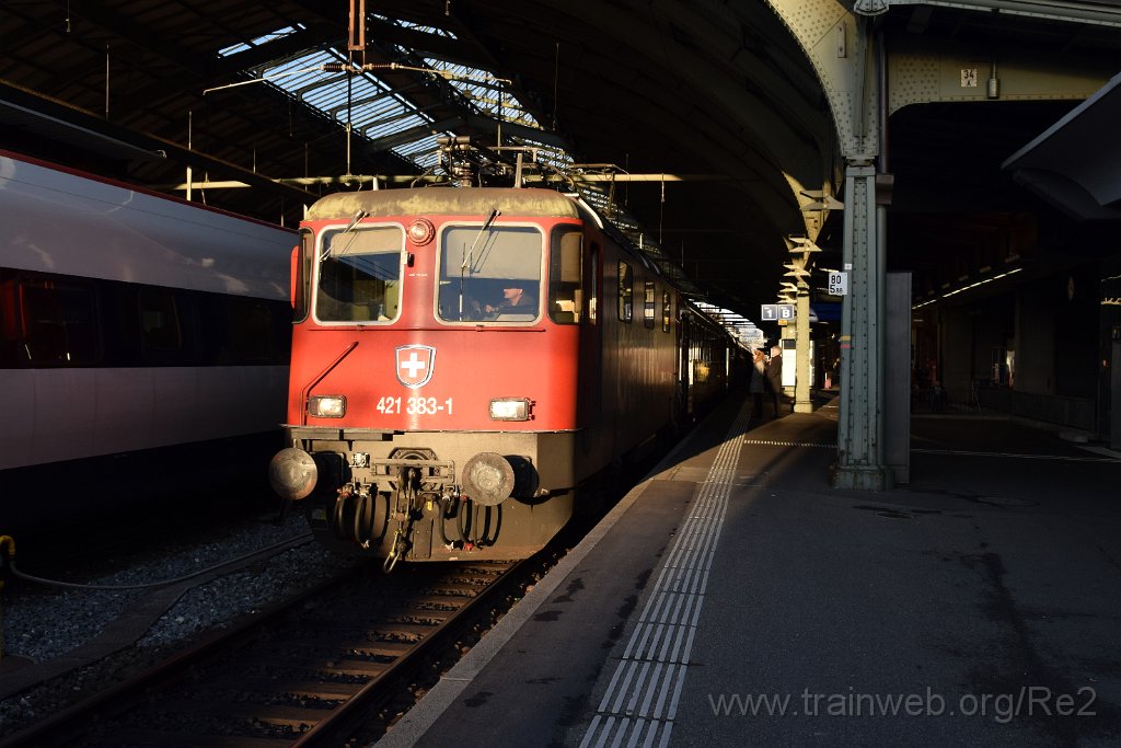 5825-0003-050120.jpg - SBBC Re 421.383-1 (Re 91 85 4 421 383-1 CH-SBBC) / St.Gallen HB 5.1.2020