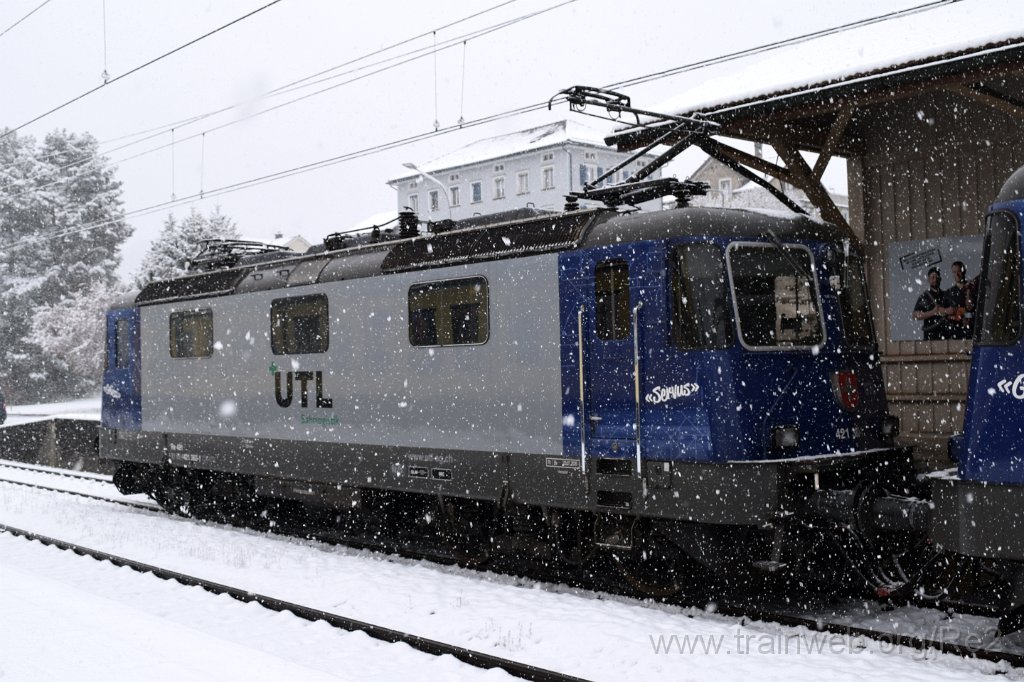 8312-0032-101222.jpg - UTL Re 421.383-1 (Re 91 85 4 421 383-1 CH-UTL) / Degersheim 10.12.2022