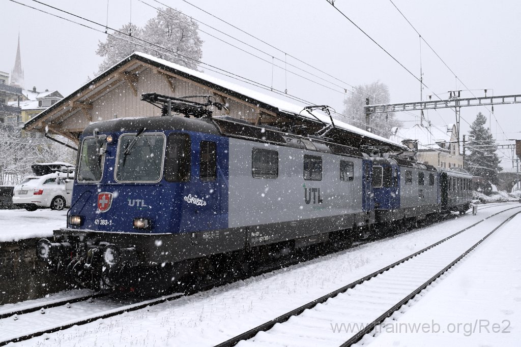 8312-0037-101222.jpg - UTL Re 421.383-1 (Re 91 85 4 421 383-1 CH-UTL) + UTL Re 421.371-6 (Re 91 85 4 421 371-3 CH-UTL) + BRM / SBB-CFF Xd4ü 371-6 ''Dynamometer-Wagen'' (55 85  89-03 701-6 CH-BRM) / Degersheim 10.12.2022