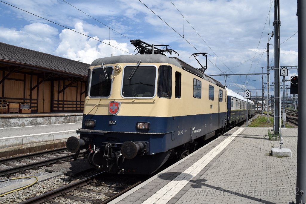 9150-0012-200524.jpg - IRSI Re 421.387-2 / Re 4/4'' 11387 (Re 91 85 4 421 387-2 CH-IRSI) / Rapperswil 20.5.2024