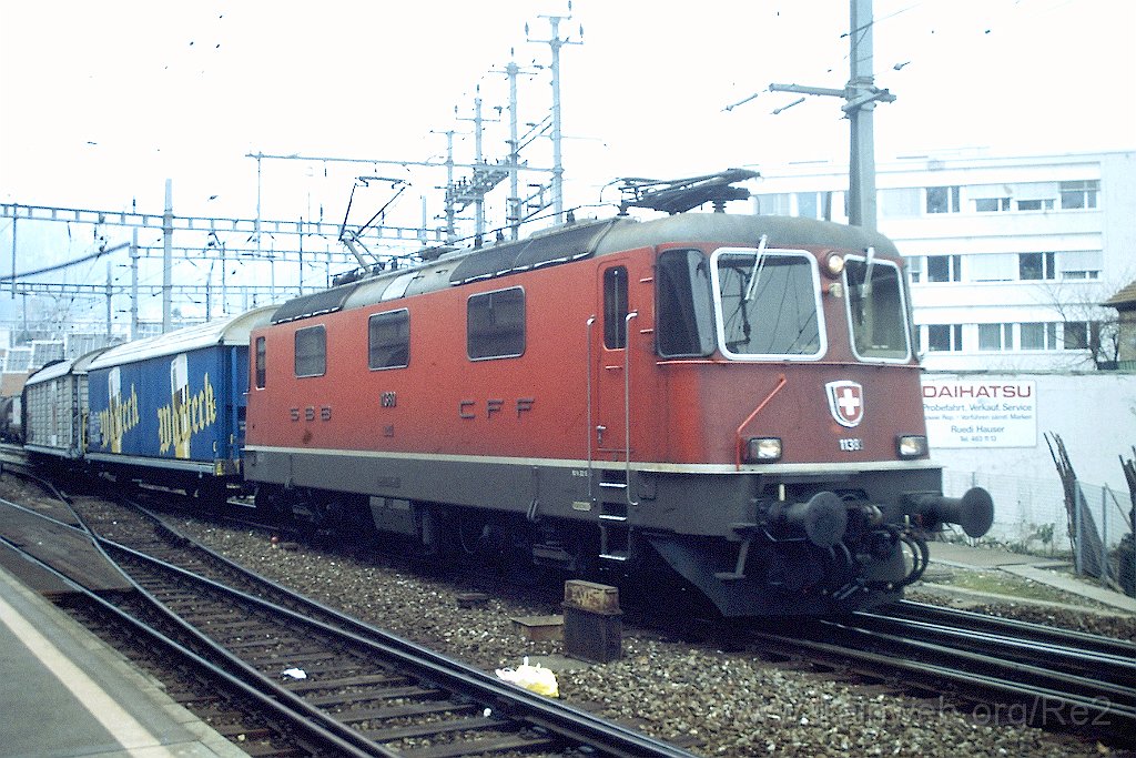 0700-0023.jpg - SBB-CFF Re 4/4'' 11389 / Zürich-Giesshübel 30.1.1998