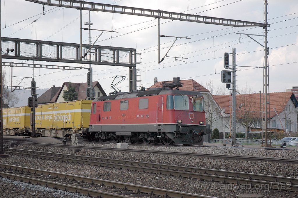 1849-0022-130410.jpg - SBB-CFF Re 4/4''' 11353 / Lenzburg 13.4.2010