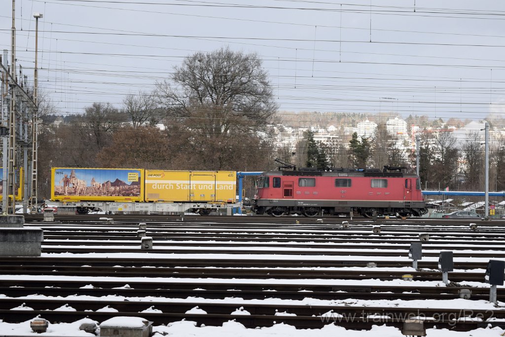 4322-0020-050117.jpg - SBBC Re 4/4'' 11267 (Re 420.267-7)  (Re 91 85 4 420 267-7 CH-SBBC) / Zürich-Mülligen 5.1.2017