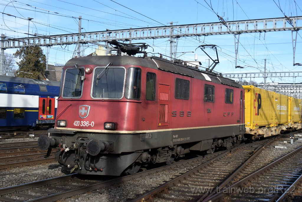 9515-0022-171224.jpg - SBBC Re 4/4'' 11336 (Re 420.336-0)  (Re 91 85 4 420 336-0 CH-SBBC) / Winterthur 17.12.2024