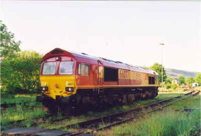 66077pfn.jpg (127160 bytes)