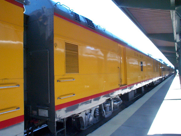 Union Pacific Hotel Electric Power Car #208 (UPP)