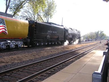 WASHINGTON STEAM TRAIN CROWD 024.JPG