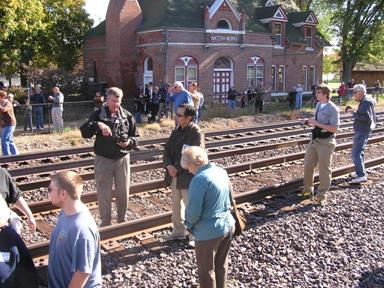 WASHINGTON STEAM TRAIN CROWD 041.JPG