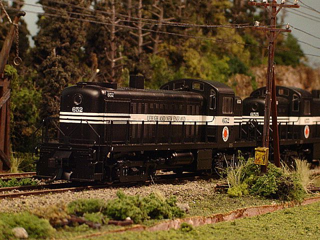 Proto 1000 Lehigh & New England RS-2 locomotives