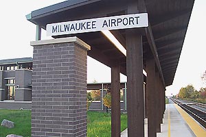 milwaukee airport to mason city iowa